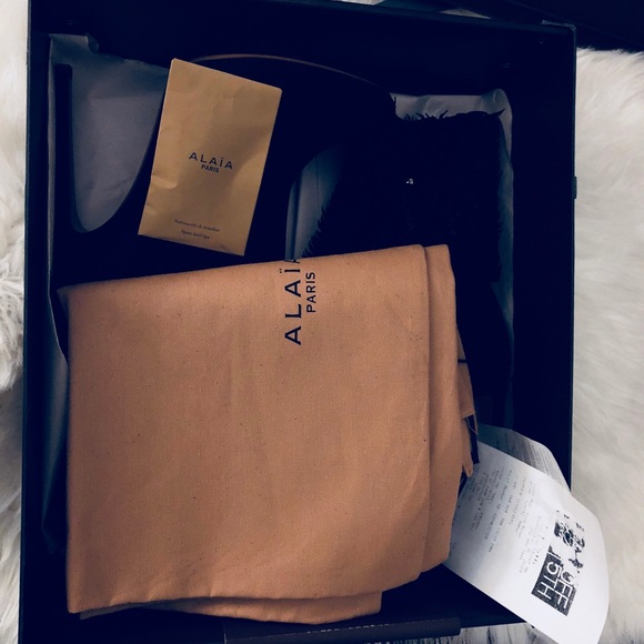 Alaia Boots heels chamois size 9 - Picture 6 of 6